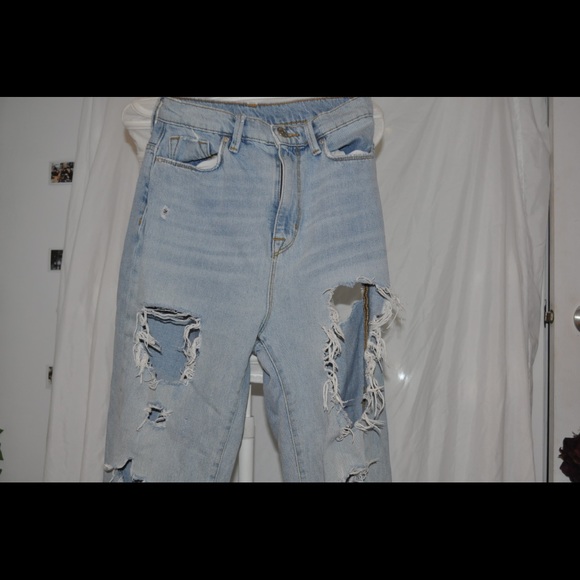 destroyed denim jeans - Picture 2 of 2